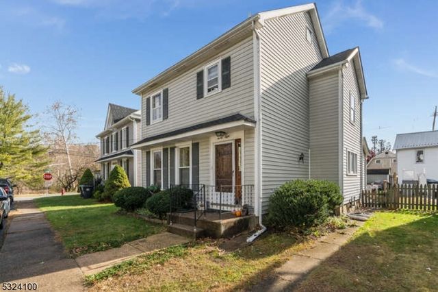 $375,000 | 28 Maple Street | Milford