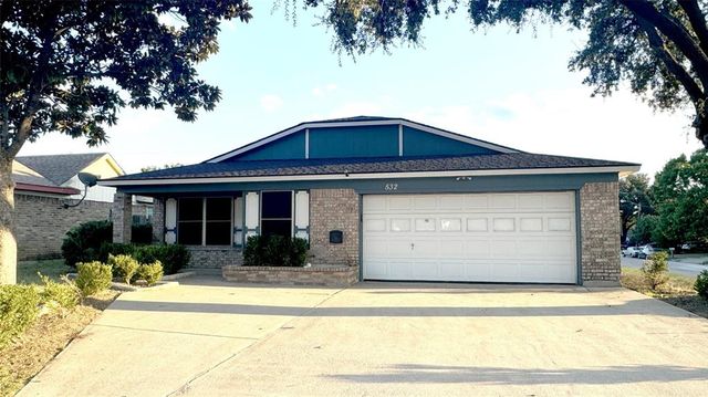 $375,000 | 532 Runstone Drive | Irving