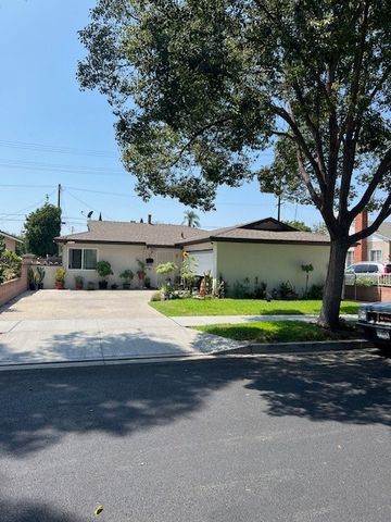 $799,000 | 725 North Sabina Street | East Anaheim