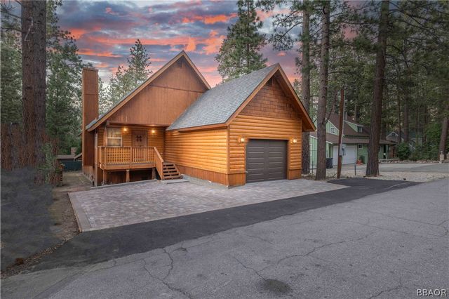 $725,000 | 645 Booth Way | Big Bear City