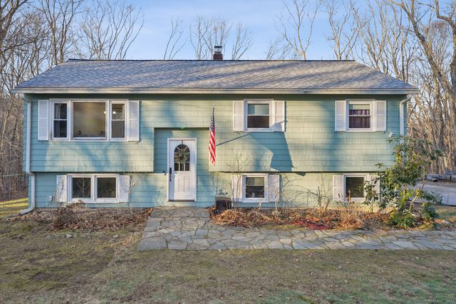 $300,000 | 29 Old Willimantic Road | Columbia