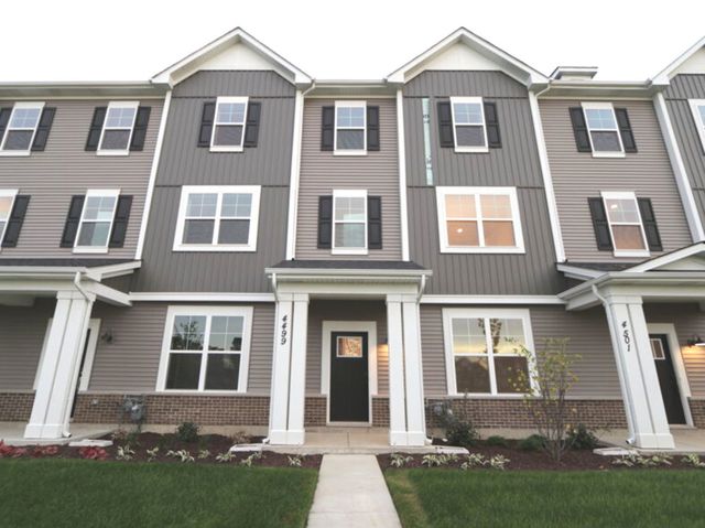 $3,200 | 4499 Chelsea Mnr Circle | Aurora