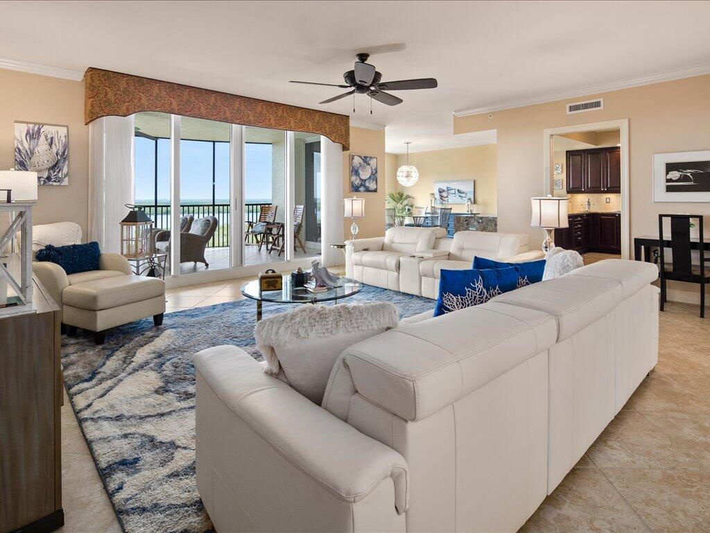 04-1050 Borghese Ln 605 Naples FL-2