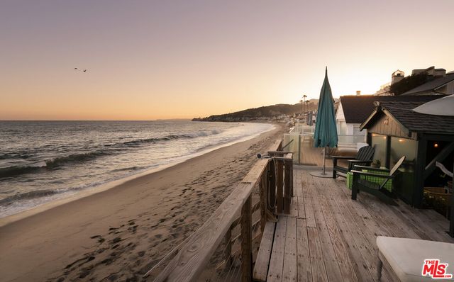 $14,995,000 | 23622 Malibu Colony Road | Malibu Beach