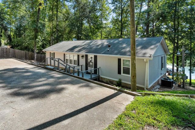 $449,999 | 891 Shelor Ferry Road | Chickasaw Point