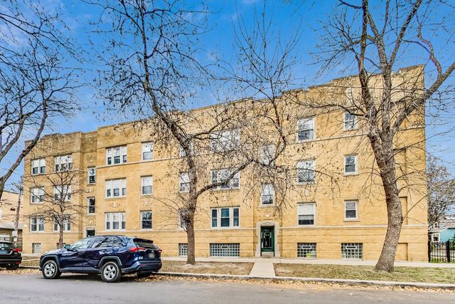 $140,000 | 3738 West Berteau Avenue, Unit G | West Walker