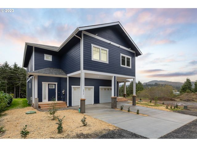 $420,000 | 2217 Southeast 14th Street | Lincoln City