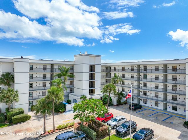 $439,000 | 7400 Ridgewood Avenue, Unit 105 | Cape Canaveral