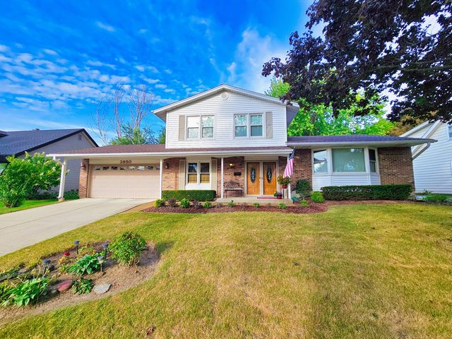 $460,000 | 3950 North Firestone Drive | Hoffman Estates