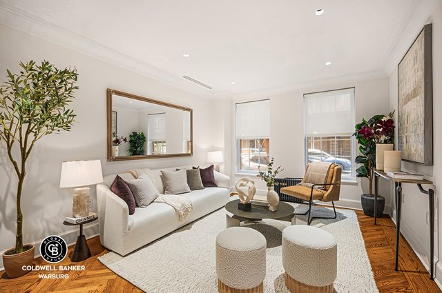 $875,000 | 1140 5th Avenue, Unit 1C | Upper East Side