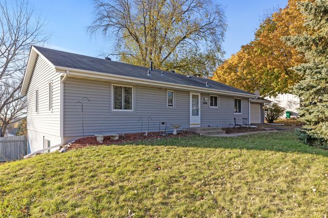 $350,000 | 13636 Washburn Avenue South | Burnsville