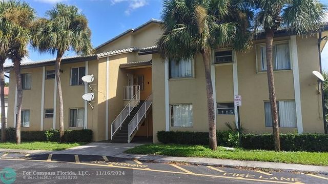 $250,000 | 11585 Northwest 44th Street, Unit 11585 | Wood Lake