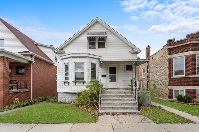 $245,000 | 2222 Highland Avenue | Berwyn