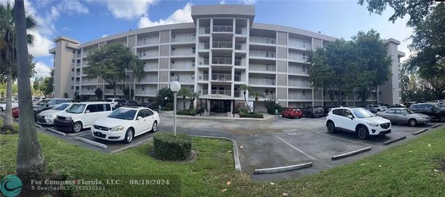 $2,200 | 3000 South Course Drive, Unit 202 | Palm Aire