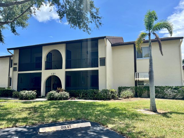 $1,650 | 121 Lake Pine Circle, Unit D1 | Greenacres