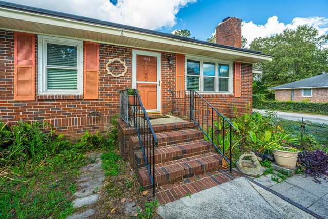 $340,000 | 1904 Aichele Drive | North Charleston