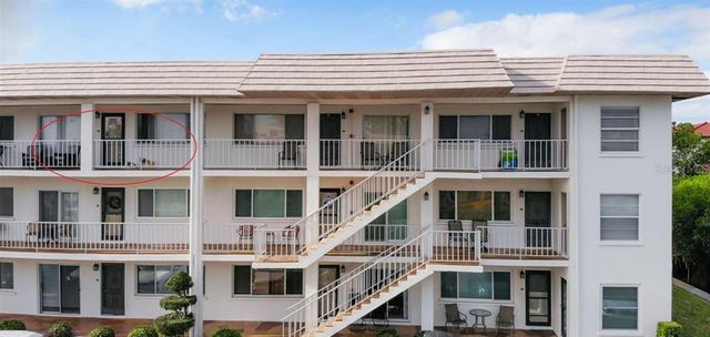 $610,000 | 3320 Gulf Of Mexico Drive, Unit 307C | Longboat Shores