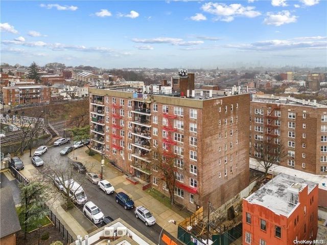 $259,900 | 86-05 60th Road, Unit 3B | Rego Park