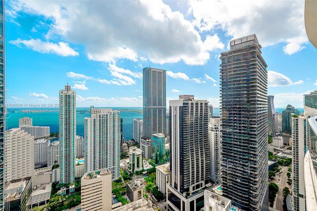 $9,000 | 45 Southwest 9th Street, Unit LPH4601 | Brickell