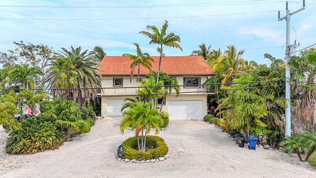 $2,390,000 | 564 Sombrero Beach Road | Marathon