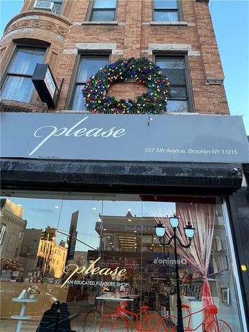 $4,000,000 | 557 5th Avenue | Park Slope