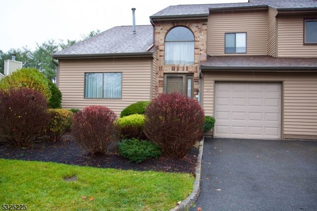 $585,000 | 35 Castle Ridge Drive | East Hanover