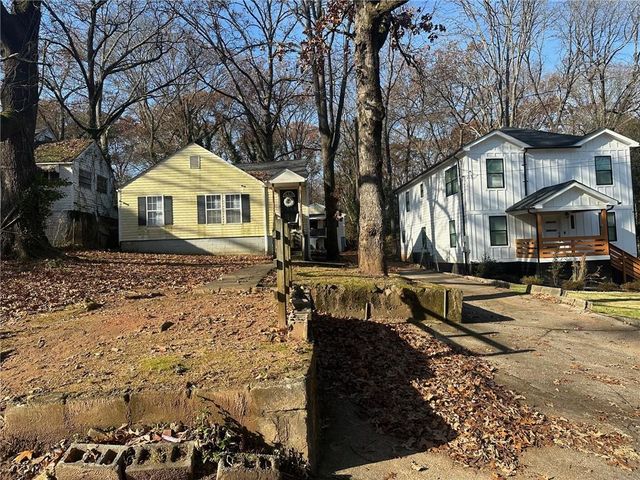 $488,000 | 1591 Woodland Avenue Southeast | Cluster-McDonough-Guice