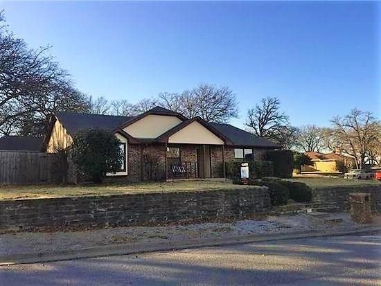 $299,800 | 205 Guinevere Drive | Weatherford