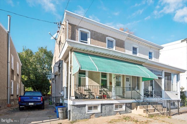 $1,275 | 470 Leverington Avenue, Unit 2 | Roxborough