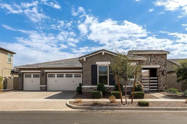 $875,000 | 9965 East Supernova Drive