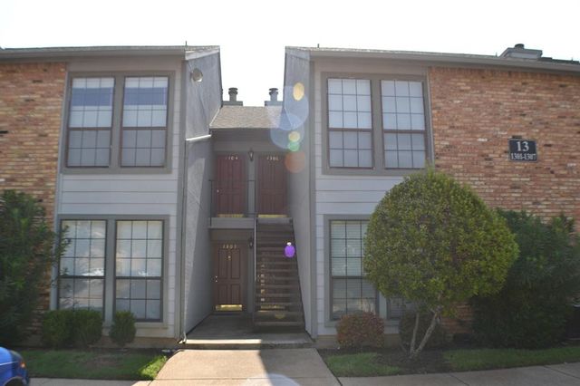 $1,395 | 15151 Berry Trail, Unit 1304 | Prestonwood