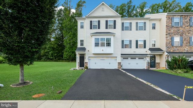 $530,000 | 100 Carters Mill Road | Bensalem