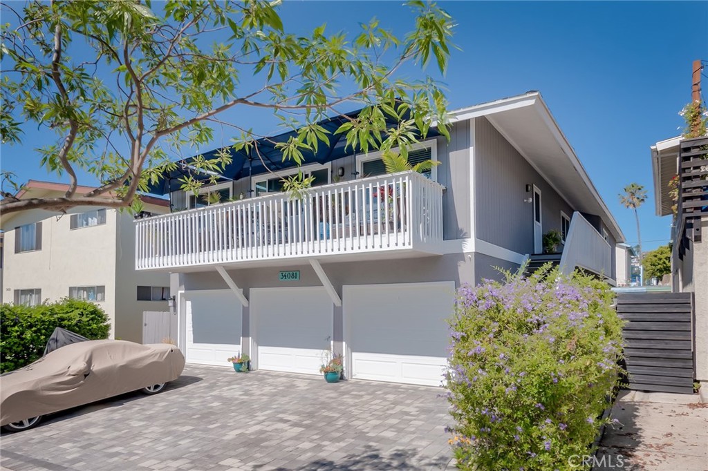 a house view with a garden space