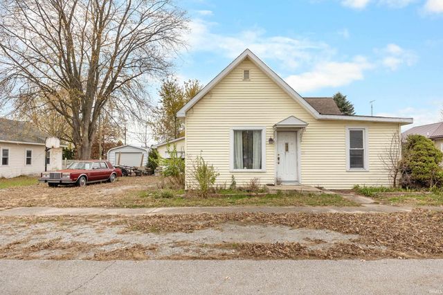 $245,000 | 206 West Main Street | Chalmers