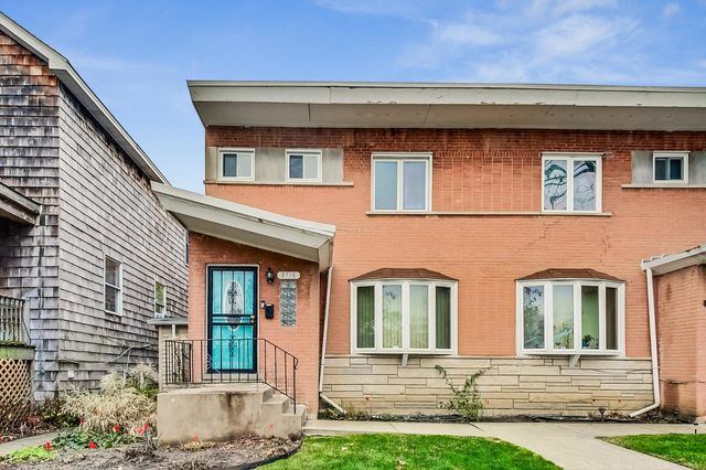 $350,000 | 1716 Hovland Court | Evanston