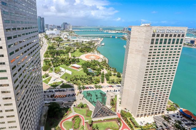 $457,000 | 325 South Biscayne Boulevard, Unit 3918 | Downtown Miami