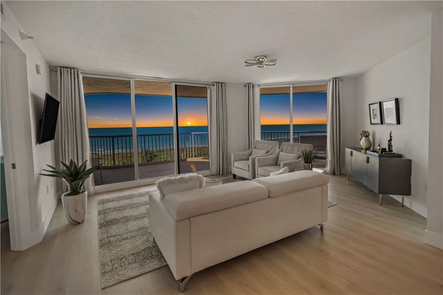 $510,000 | 5051 North Hwy A1A, Unit 82 | Hutchinson Island North