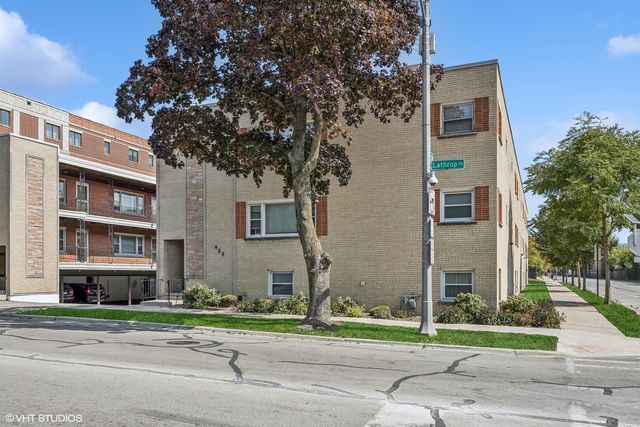 $169,900 | 405 Lathrop Avenue, Unit 1C | River Forest