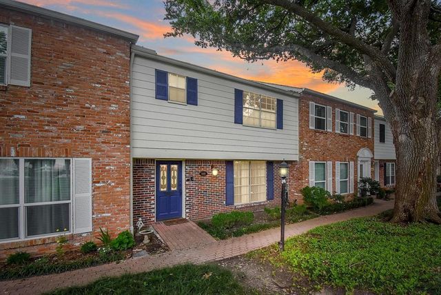 $259,900 | 6419 Olympia Drive, Unit 145 | Houston