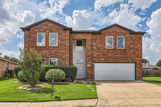 $420,000 | 3011 Hobble Court | Grand Prairie