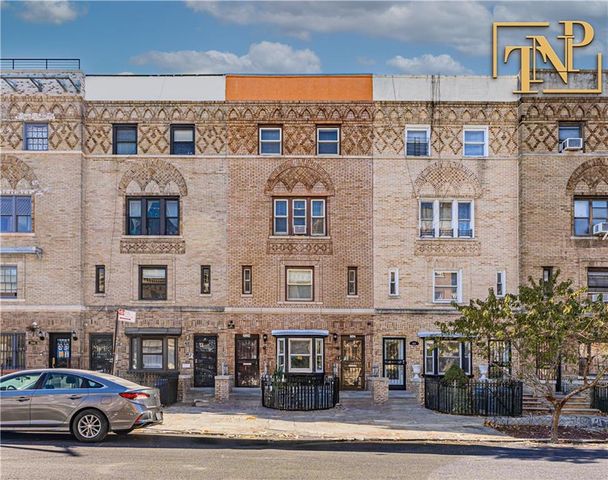 $2,070,000 | 262 Brooklyn Avenue | Crown Heights