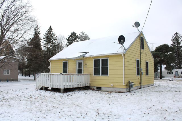 $164,000 | 302 Borgstrom Street | Upsala