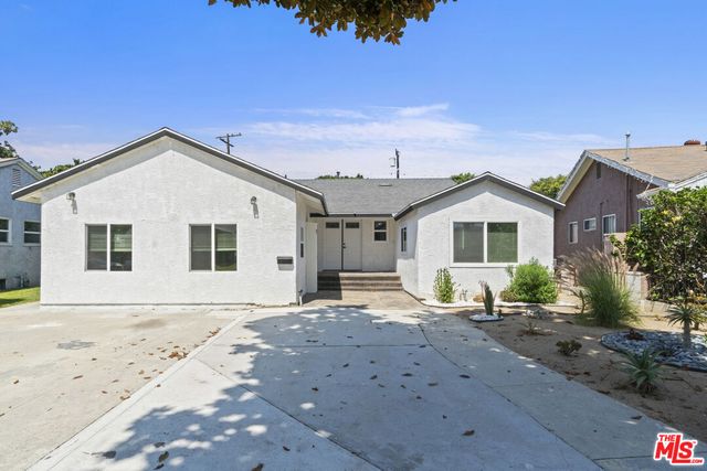 $995,000 | 191 West Harcourt Street | North Long Beach