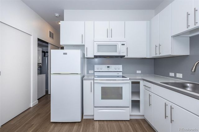 $1,187 | 3233 Eliot Street, Unit 315 | Highland