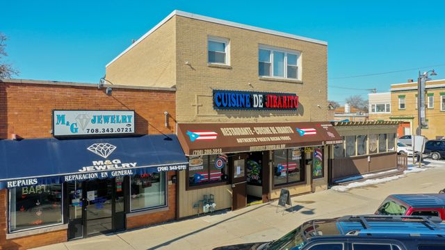 $399,000 | 6 North 19th Avenue | Melrose Park