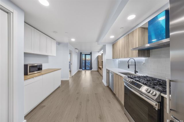 $599,000 | 37-32 89th Street, Unit 5B | Jackson Heights