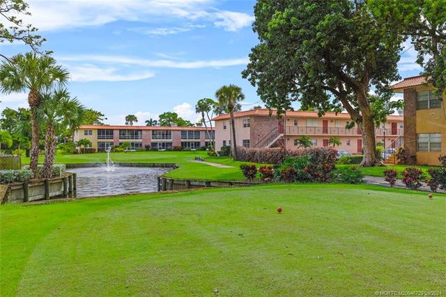 $149,900 | 1915 Southwest Palm City Road, Unit E | Poppleton West