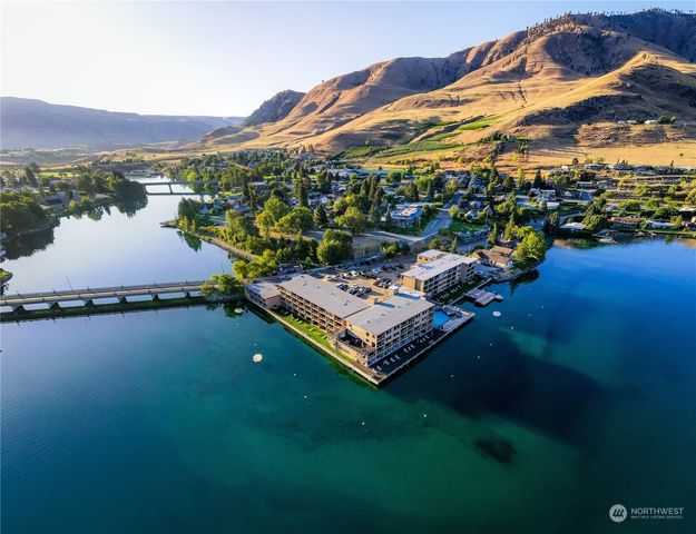 $414,900 | 322 West Woodin Avenue, Unit 613 | Chelan