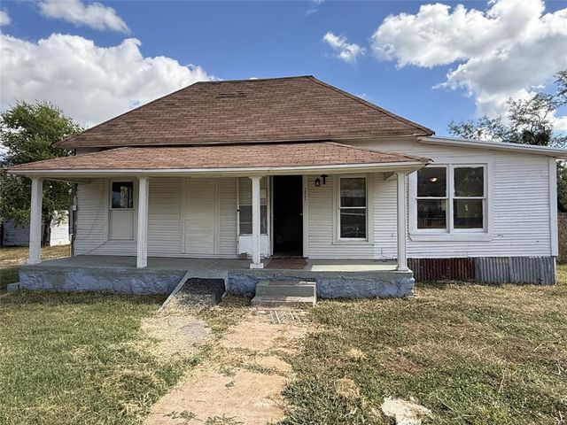 $74,900 | 2805 Cleburne Street | Brownwood