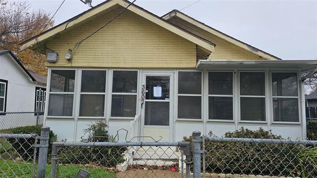 $160,000 | 3607 York Street | South Dallas-Fair Park